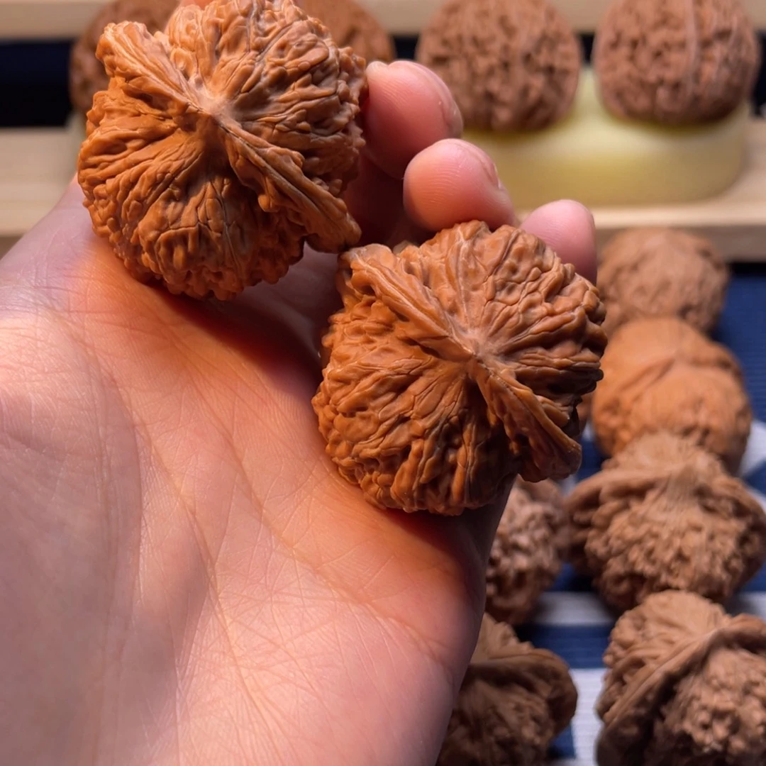 吉***林文玩核桃四喜楼42尺