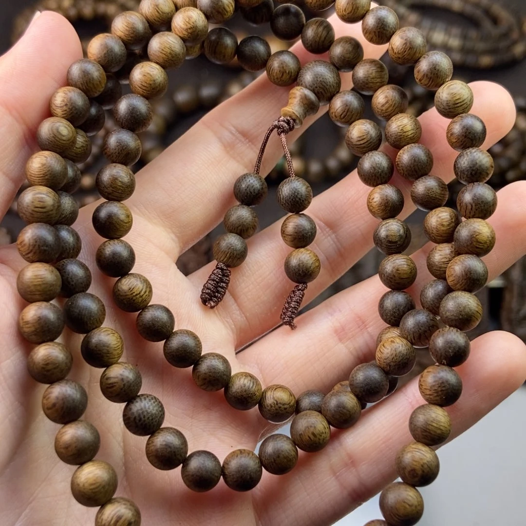 手串沉香木狂****?越南芽庄白奇楠