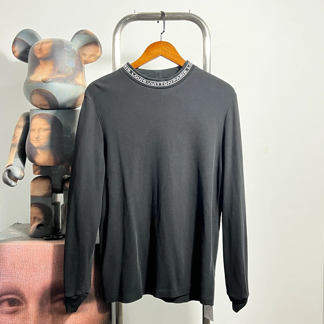 99新 LouisVuitton/路易威登 领口刺绣卫衣尺码：S胸围52衣长70