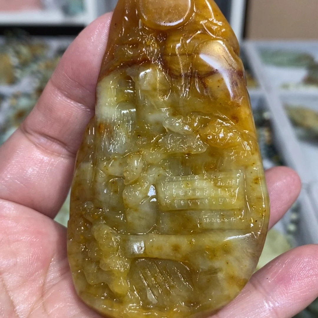 蛇纹石玉颈饰未镶嵌