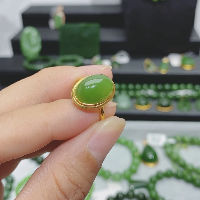 【闪购商品】和田玉（糖玉）戒指18K金镶嵌