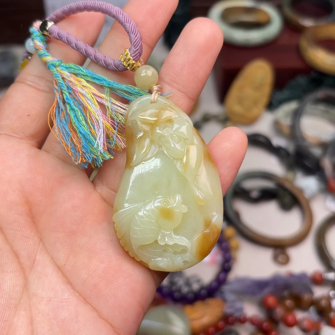 和田玉颈饰未镶嵌椰*