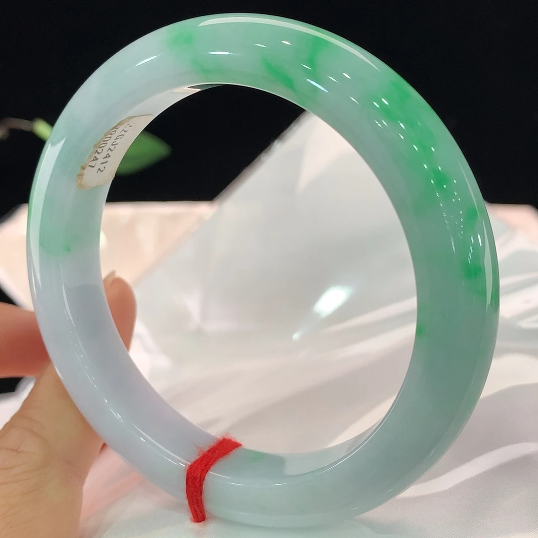 翡翠未镶嵌手镯0247