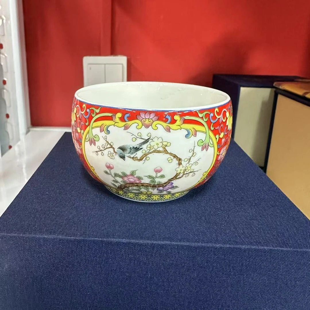 珐琅彩开窗主人杯/一件