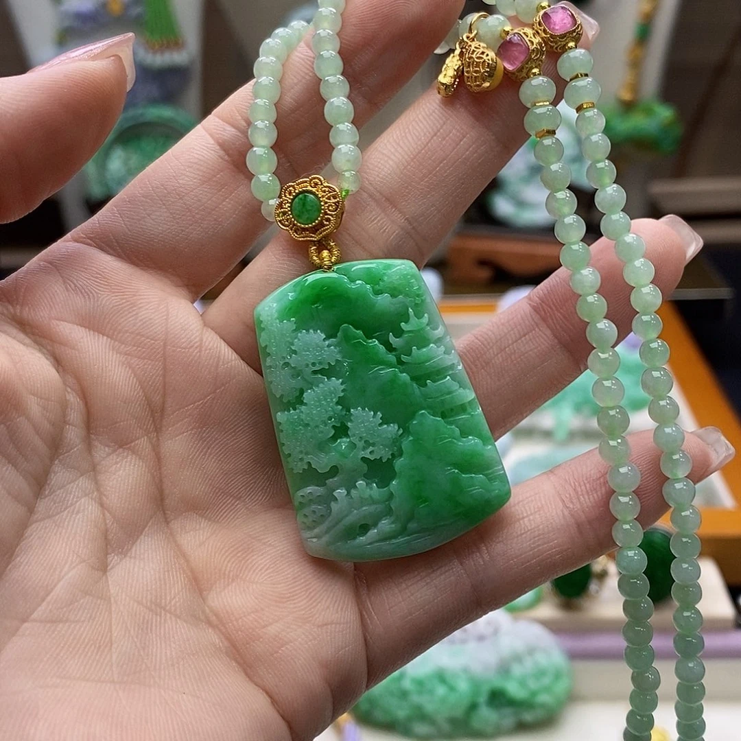 翡翠未镶嵌颈饰天然