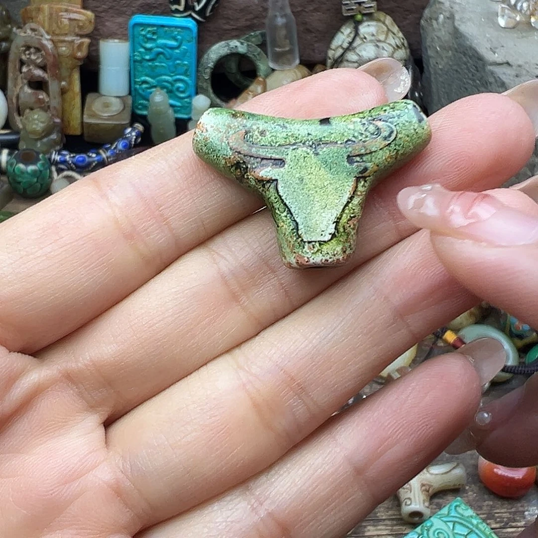 未镶嵌颈饰玛瑙/玉髓