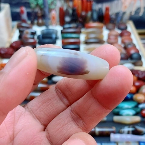 玛瑙/玉髓合金颈饰