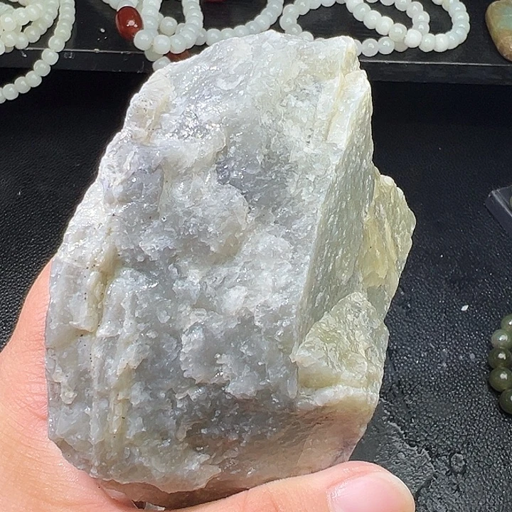 和田玉（糖玉）未镶嵌车挂