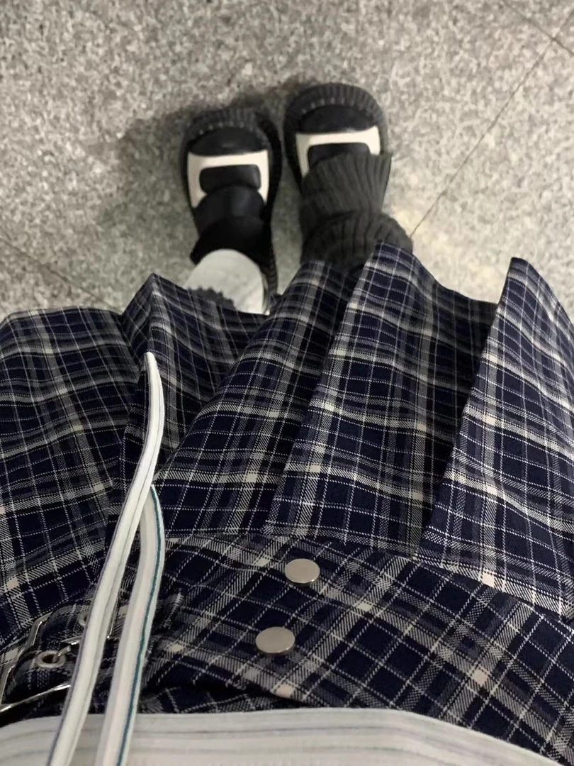 春日野too 原创校感一片式古早少女显白百褶裙小众高腰两穿半身裙