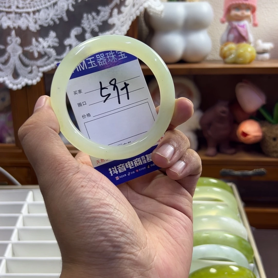未镶嵌蛇纹石玉手镯135