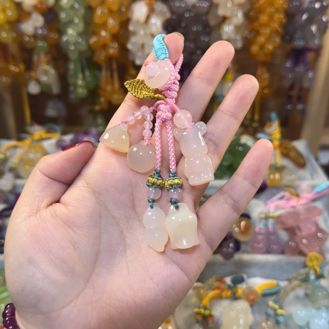 @***笑玛瑙/玉髓钥匙挂件未镶嵌福利通货料子带包容点