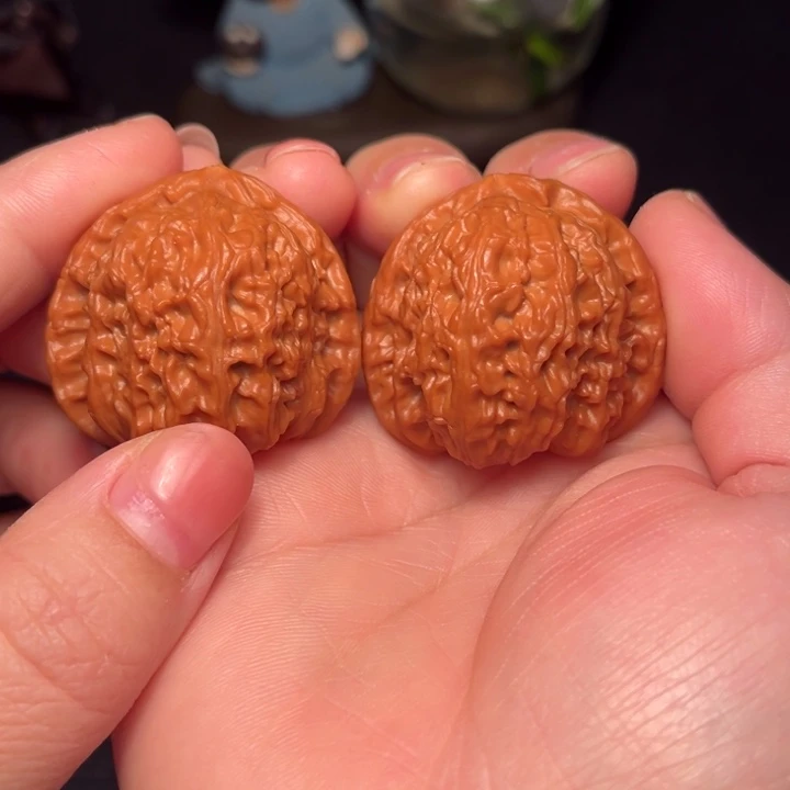 把件文玩核桃三角白