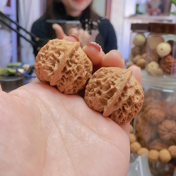【闪购商品】文玩核桃把件37金锭元宝