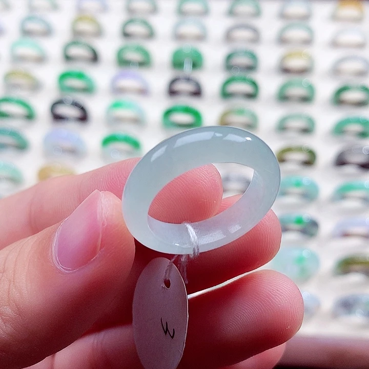 翡翠未镶嵌戒指21号