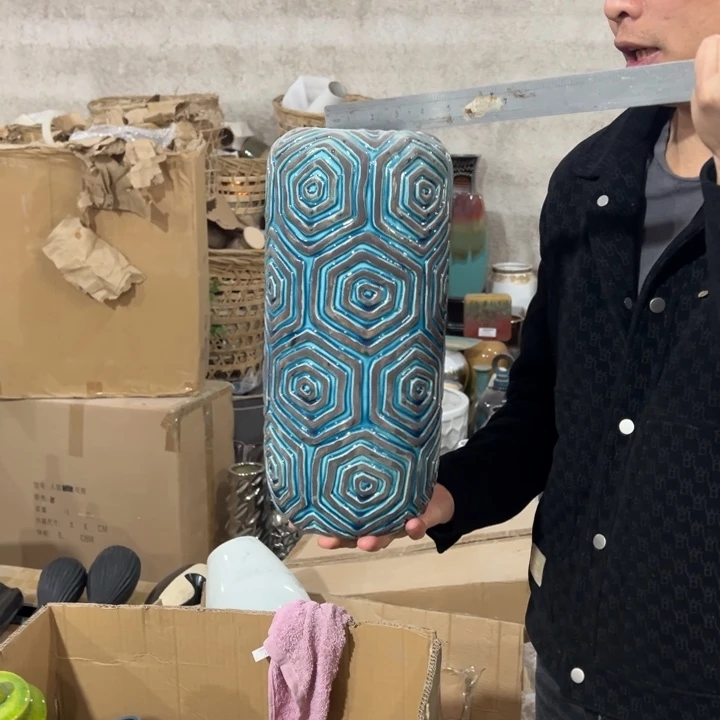 摆件高度35厘米口径8厘米微瑕捡漏