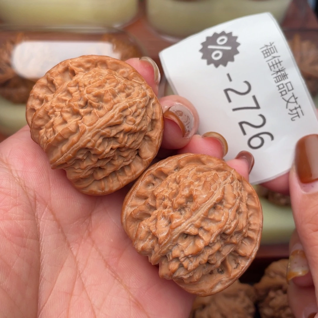 文玩核桃把件41头货白狮子