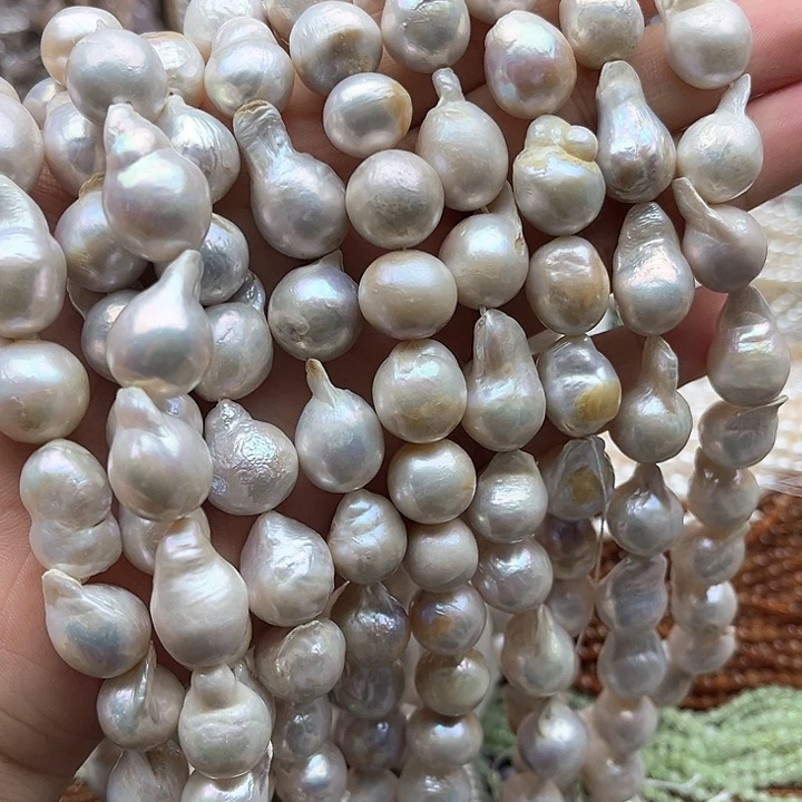 未镶嵌玛瑙/玉髓珠宝半成品一条12mm左右圆皱巴