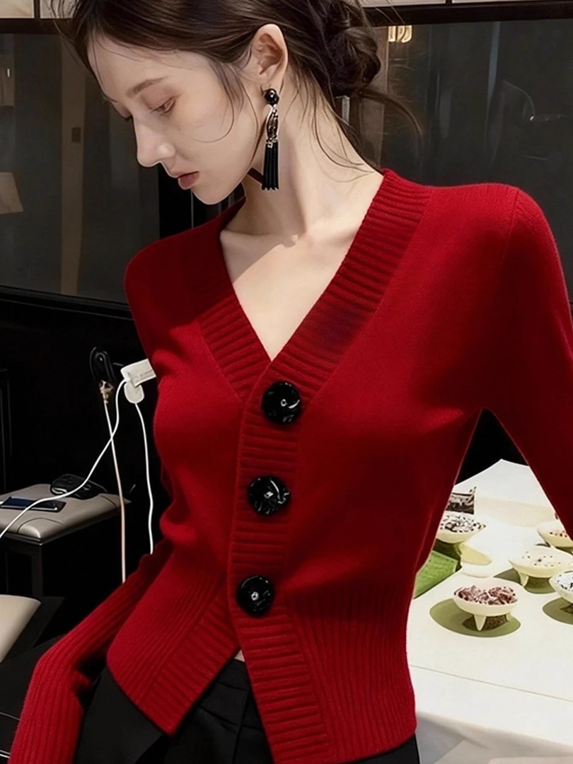 独特漂亮秋冬上衣女洋气时髦巨好看气质高端掐腰红色针织开衫毛衣