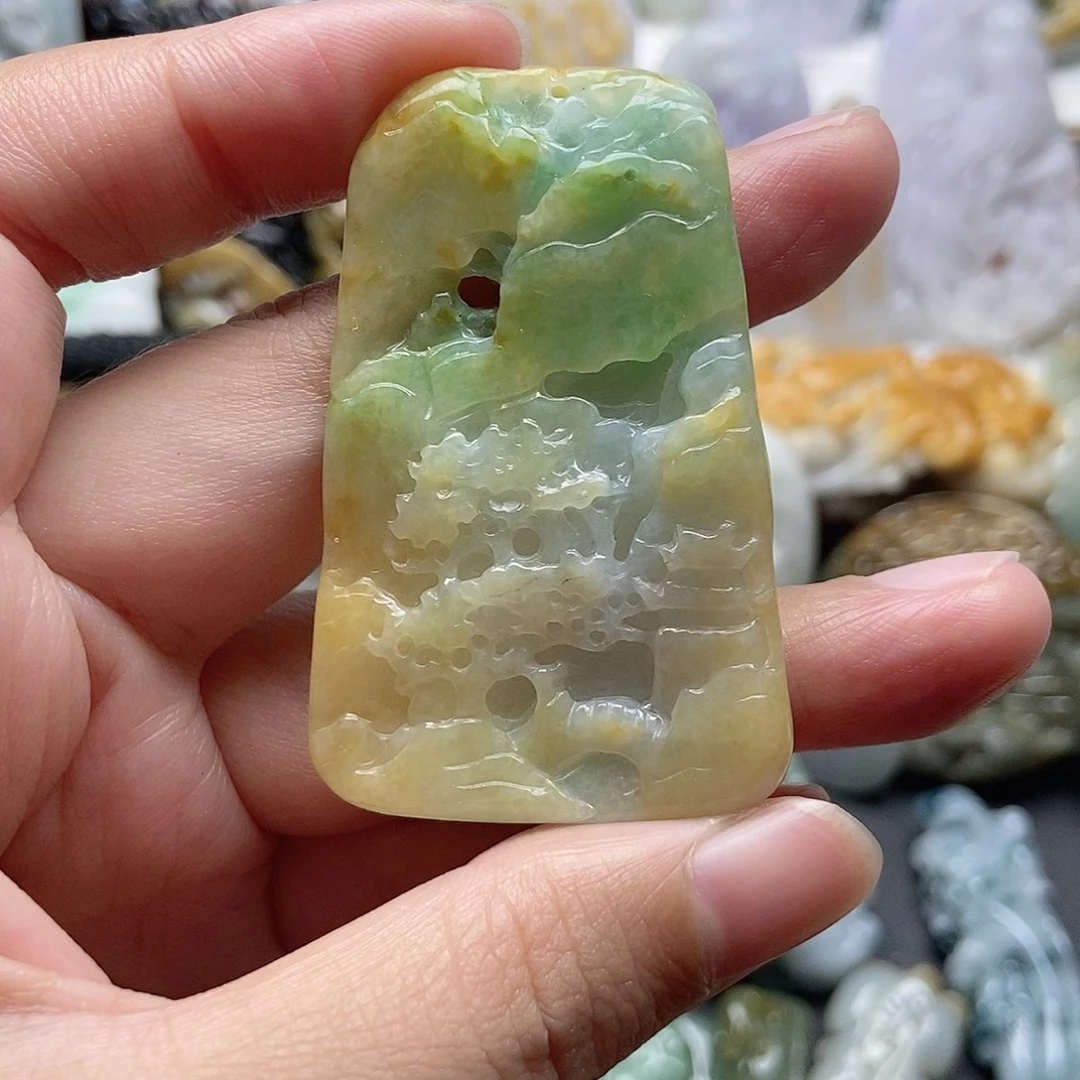 翡翠未镶嵌颈饰翡翠
