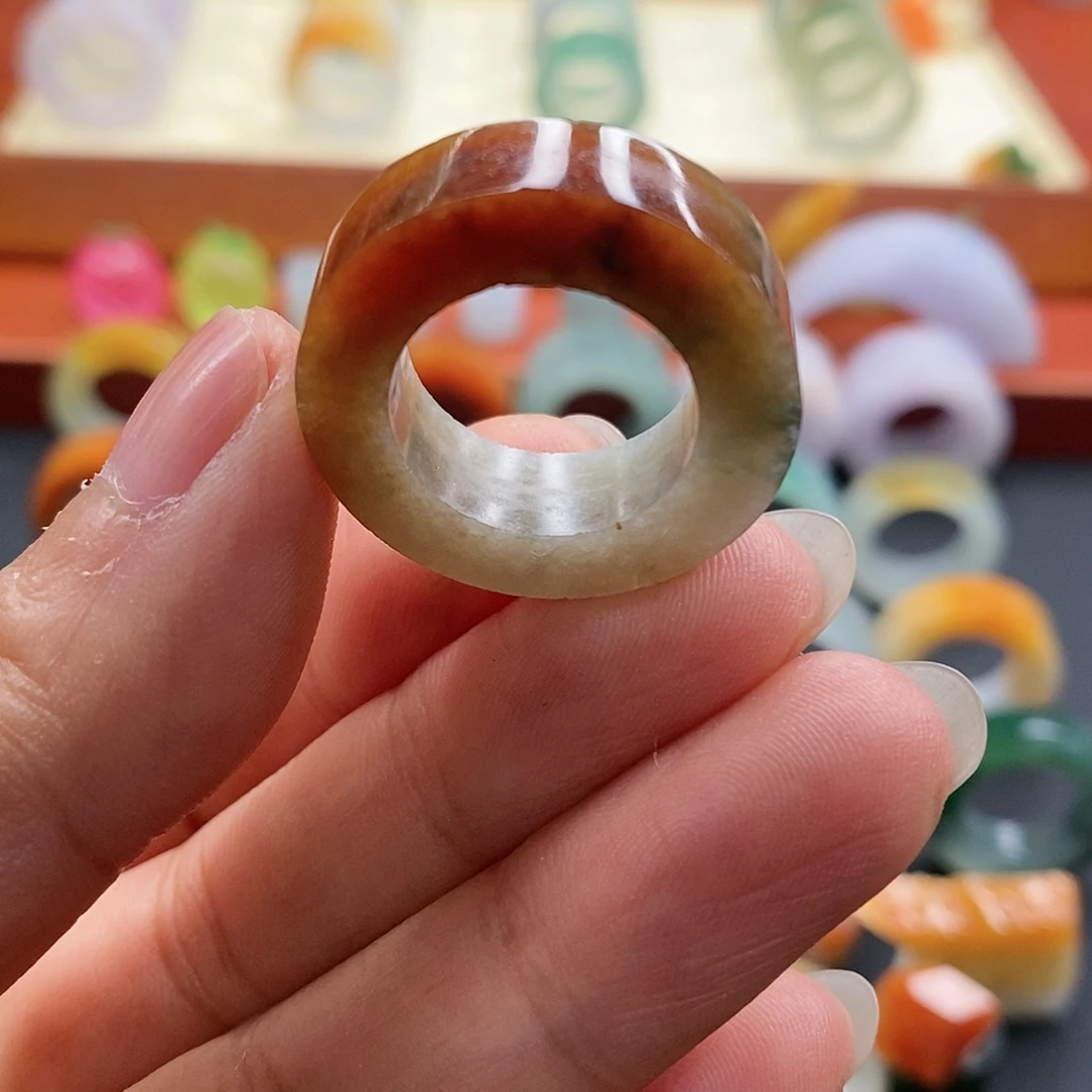 定制翡翠未镶嵌12-18圈口