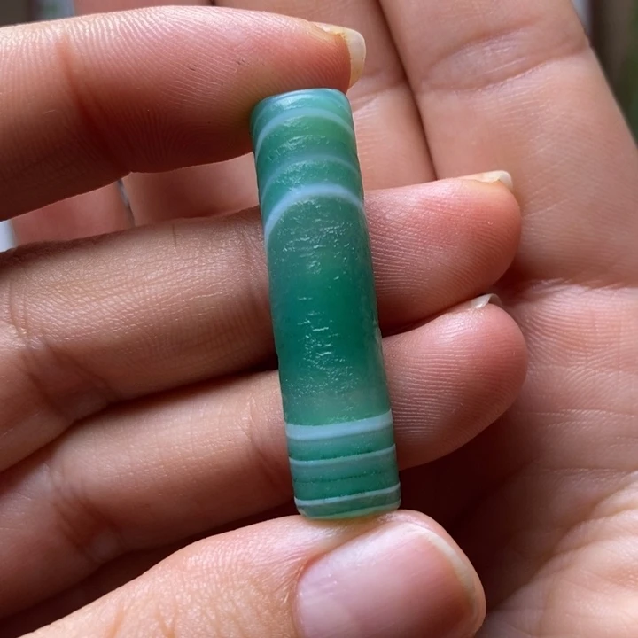 玛瑙/玉髓颈饰未镶嵌谁****她