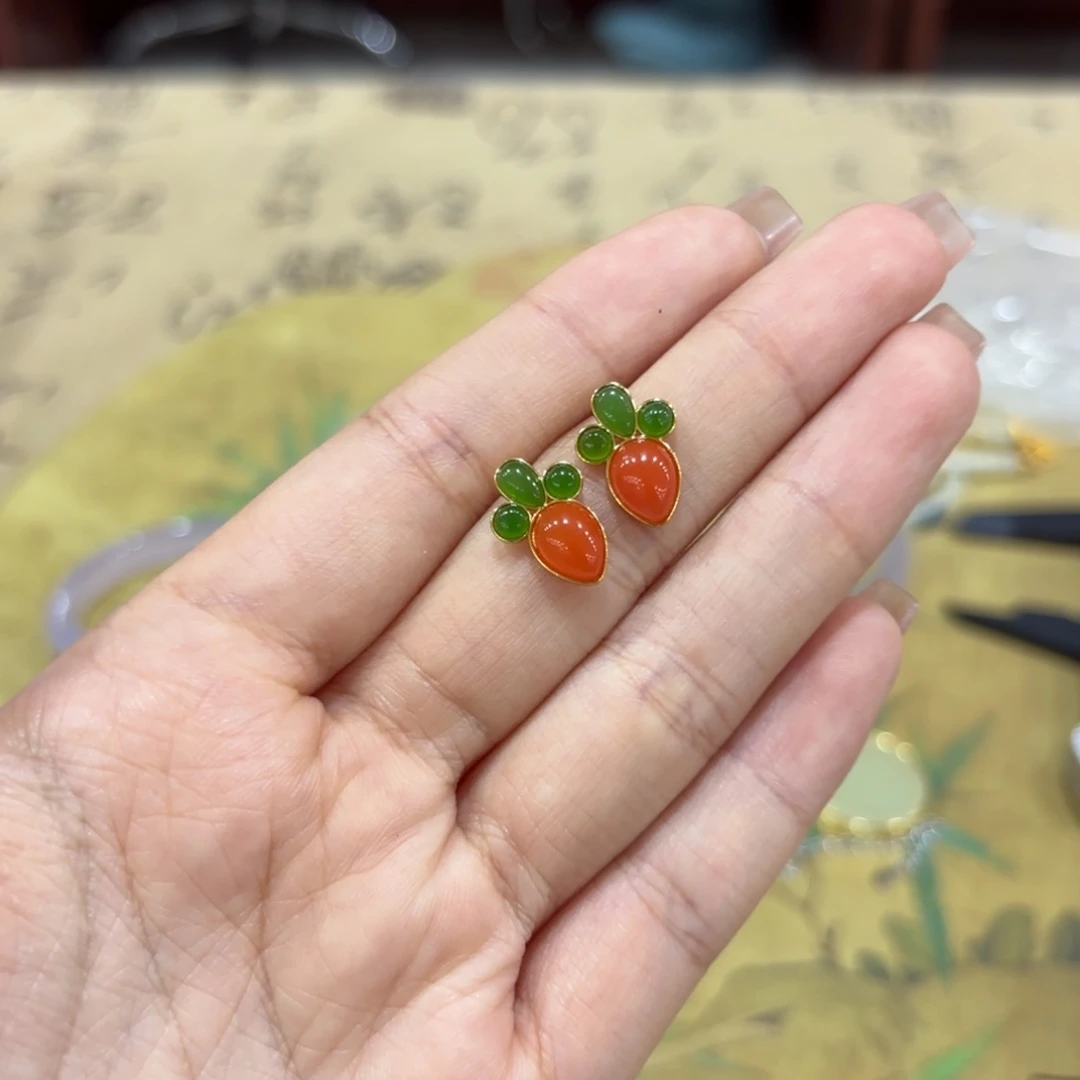 和田玉银S925镶嵌耳饰