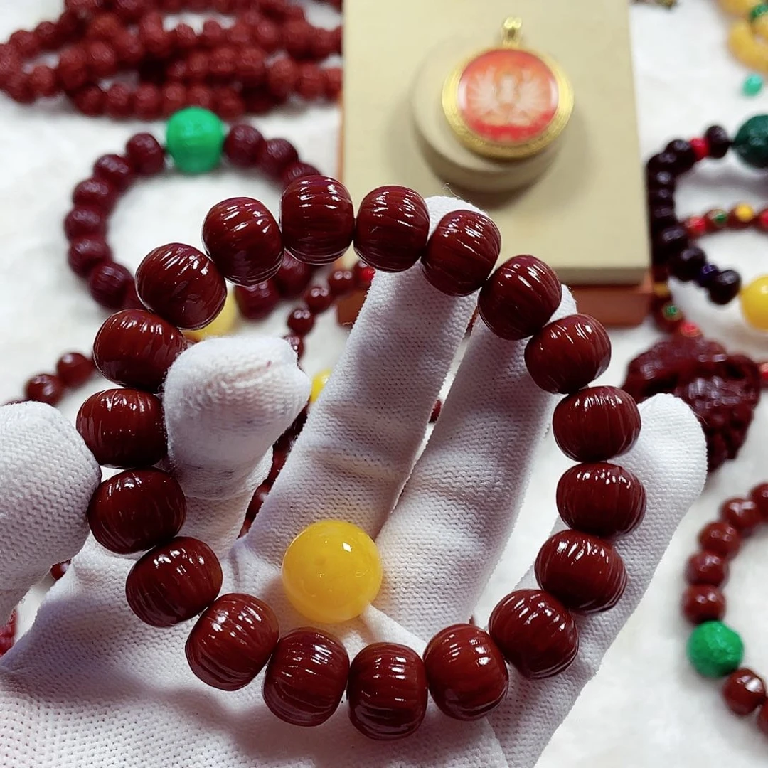 猴头核桃手串猴头