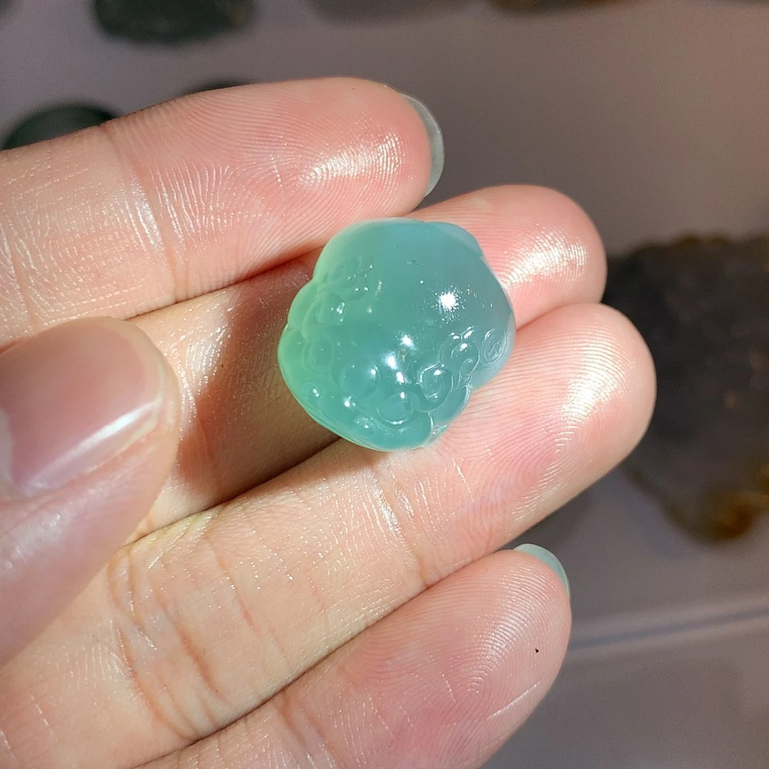 定制翡翠未镶嵌翡翠