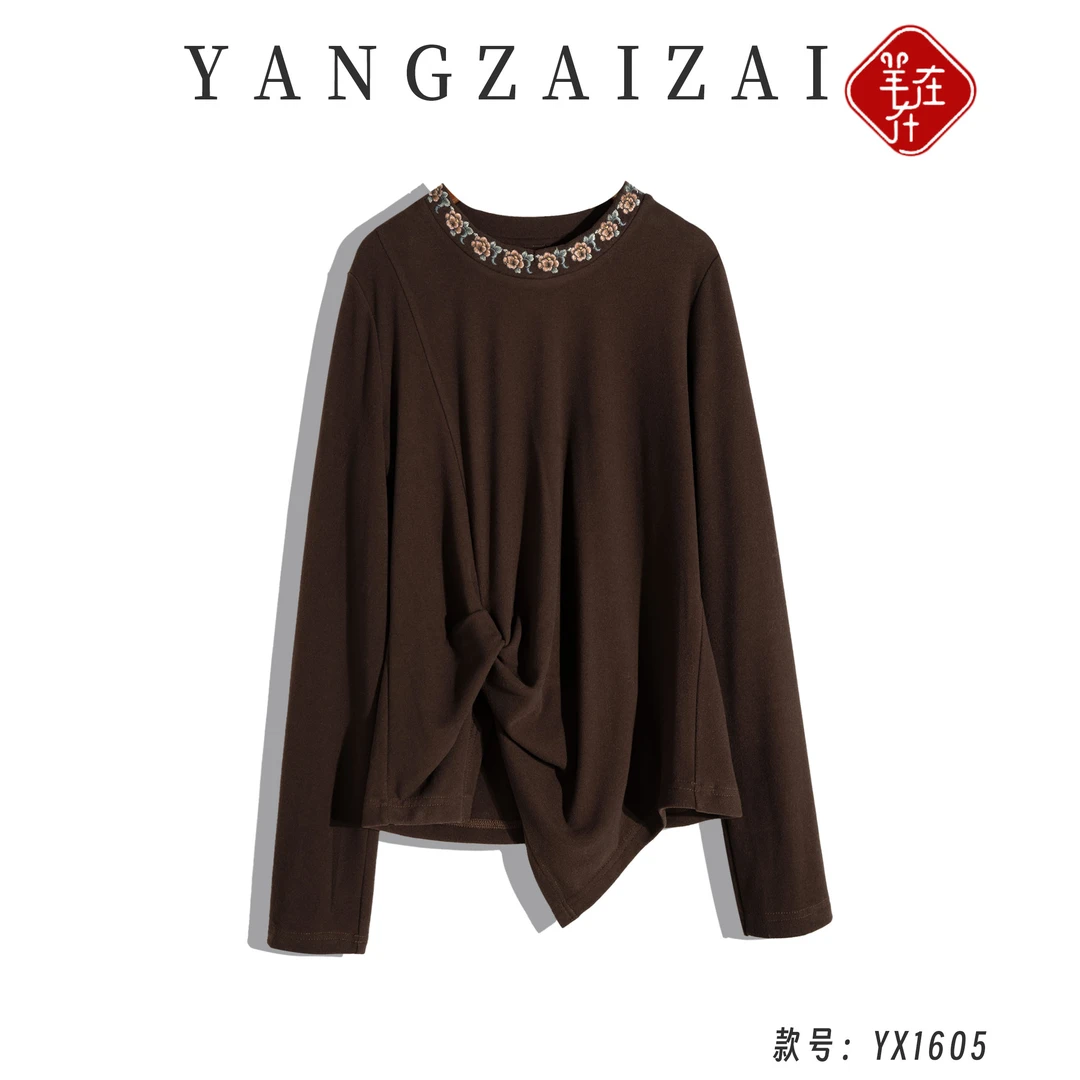 羊在在民族风长袖圆领百搭刺绣上衣女春秋冬显瘦打底衫SY25YX1605