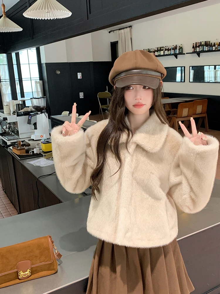 人造皮草 2025冬年轻款水貂短款翻领时尚毛绒环保皮草毛毛外套女