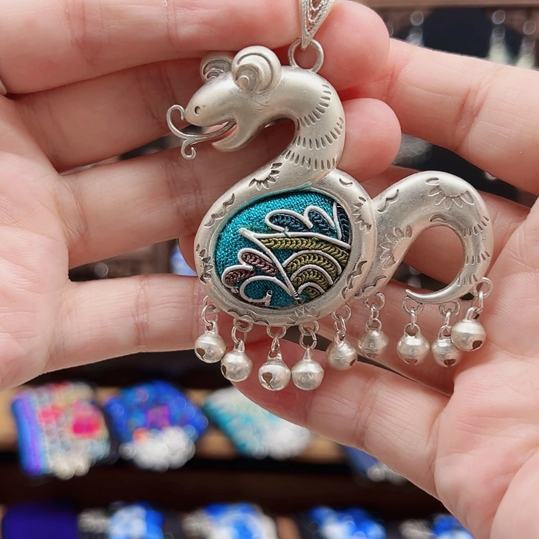 织绣手工刺绣工艺品