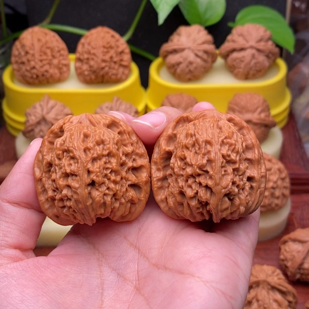 把件文玩核桃41“红皮”涿鹿南疆石