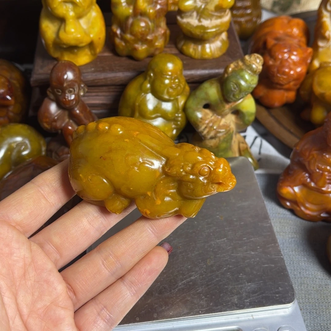 蛇纹石玉合金颈饰