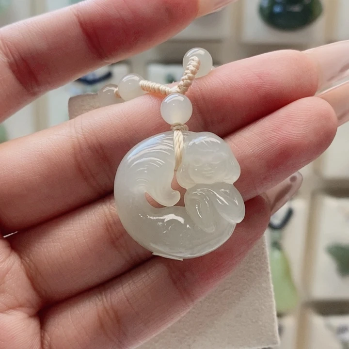 和田玉未镶嵌颈饰