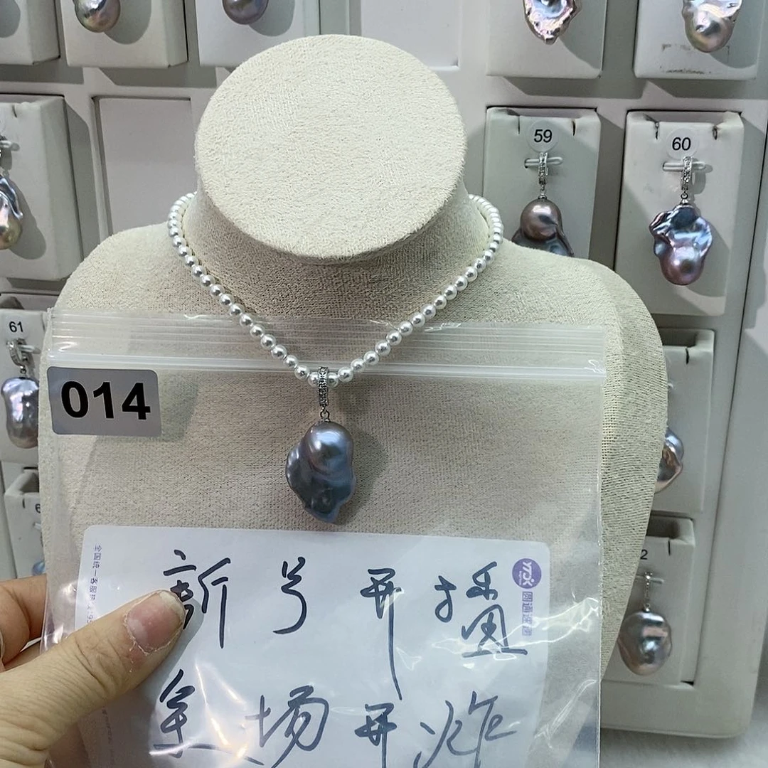 淡水珍珠颈饰合金