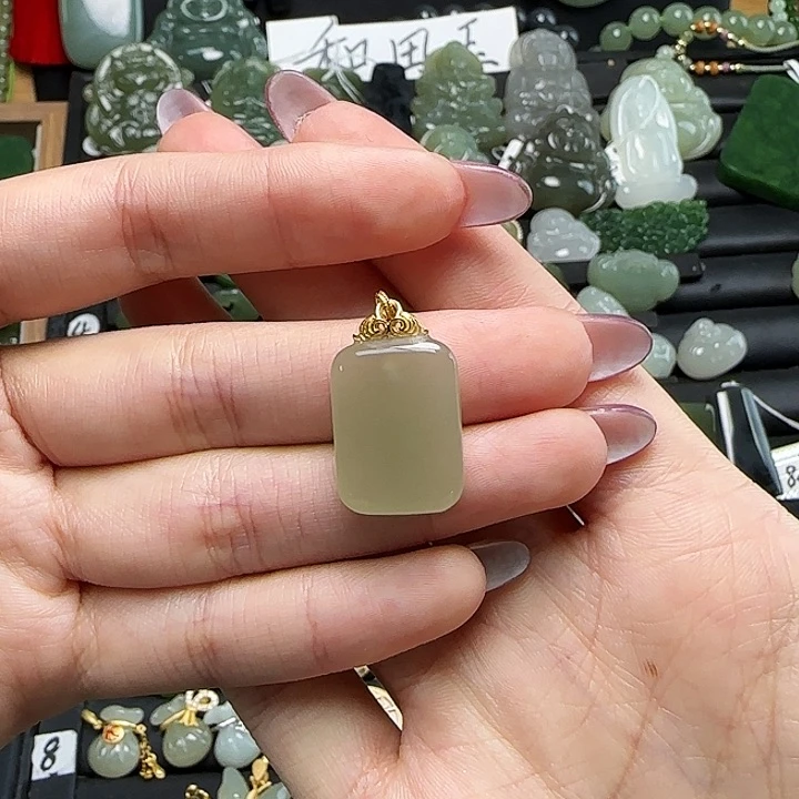 颈饰银S925镶嵌和田玉