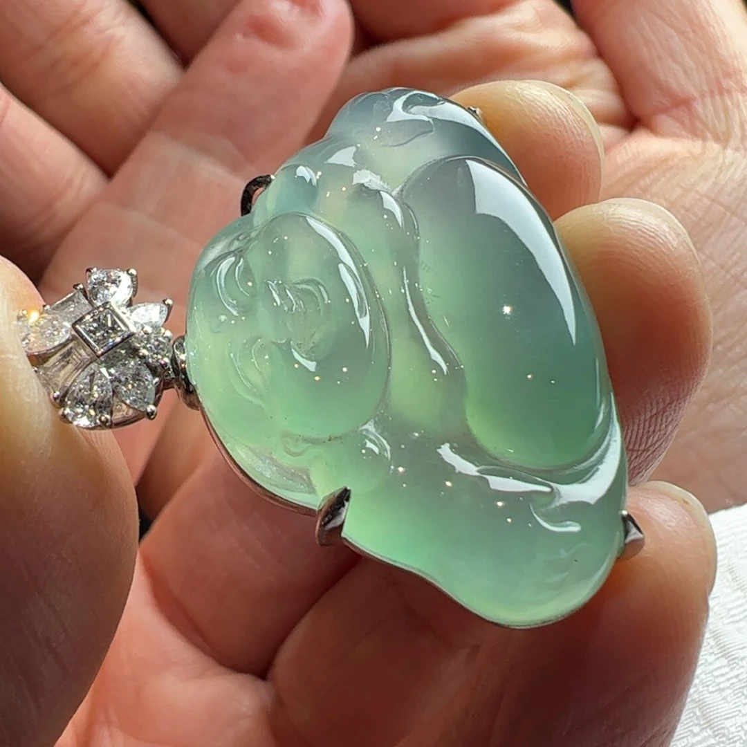 颈饰18K金镶嵌翡翠缅料天然翡翠A货