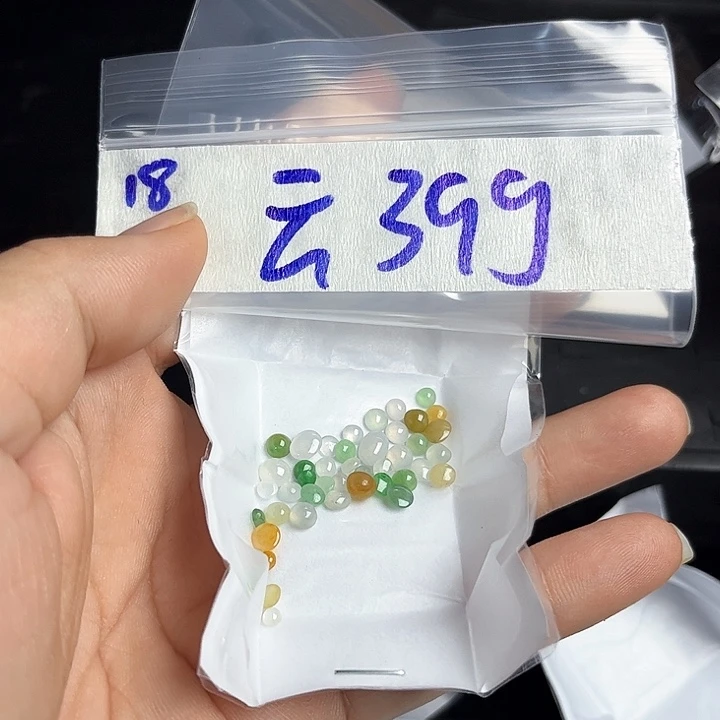 雲***轻未镶嵌定制翡翠不退