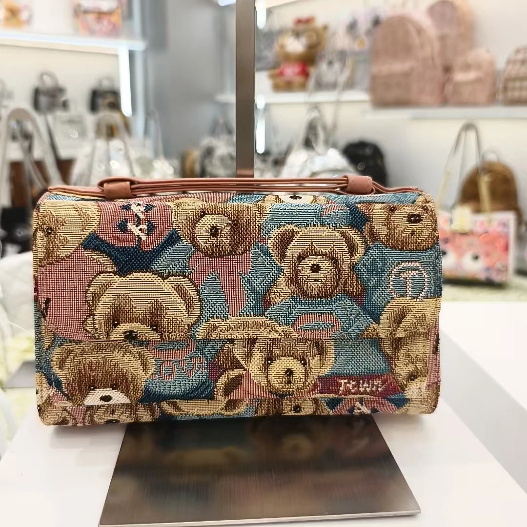 小田姐姐 【维尼熊】 新款手提包  A10128  1154粉色群熊