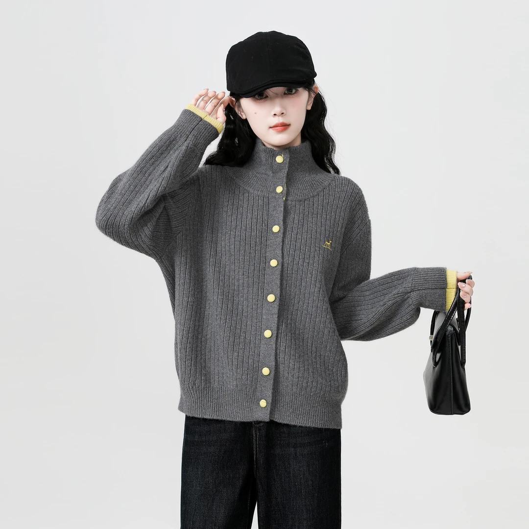 灰色高领毛衣外套女秋冬2025秋新款复古宽松加厚立领针织开衫上衣