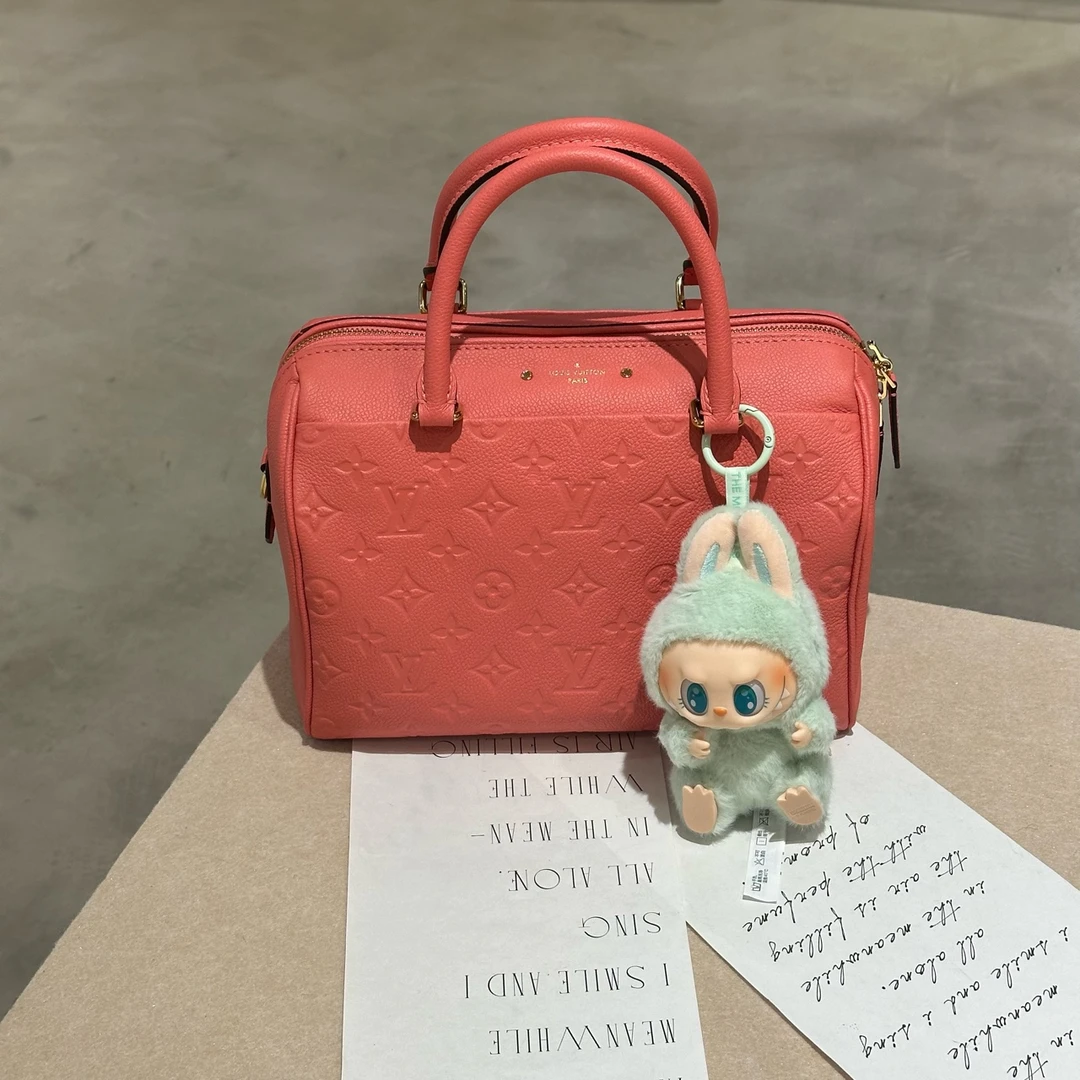 99新 LouisVuitton/路易威登 粉色全皮手提斜挎包  专柜价17500