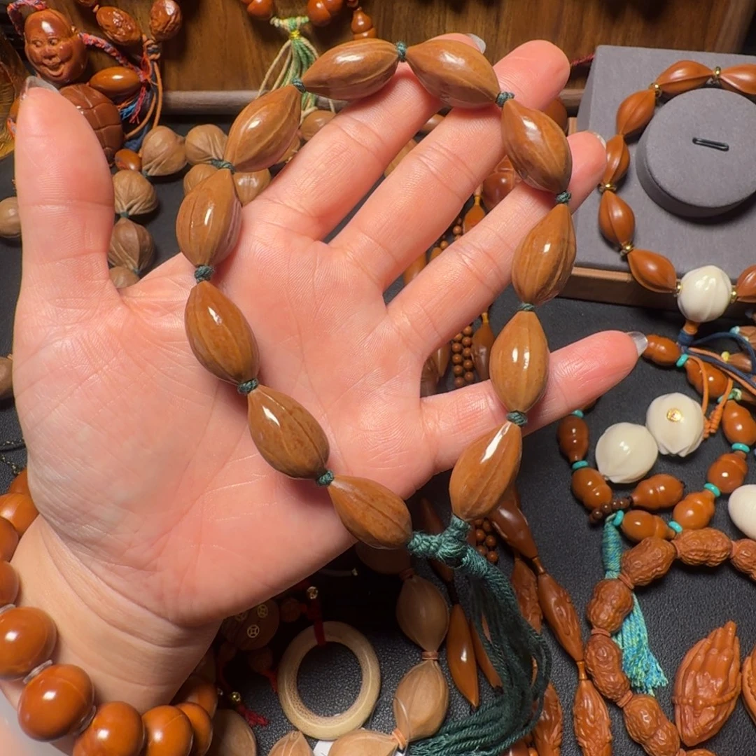 手串/手链橄榄核13鸡血红老油核手持