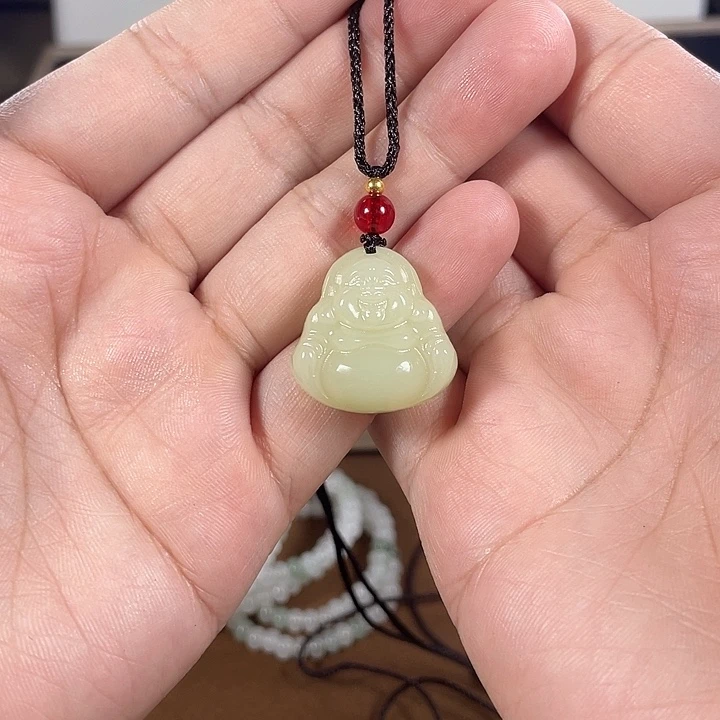 石英质玉未镶嵌颈饰佛公25