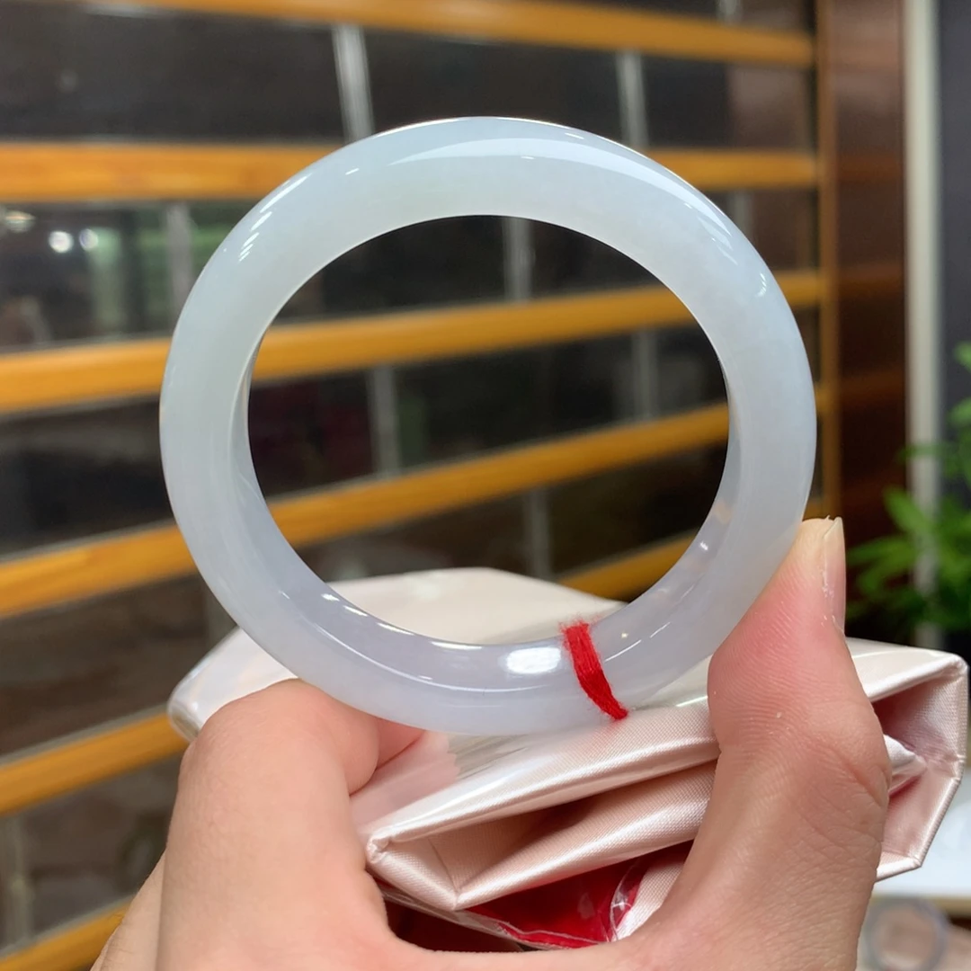 翡翠未镶嵌手镯54正装