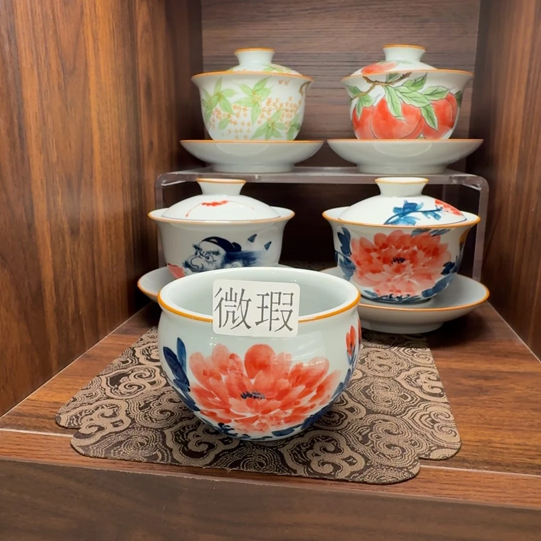 釉下手绘茶具微瑕