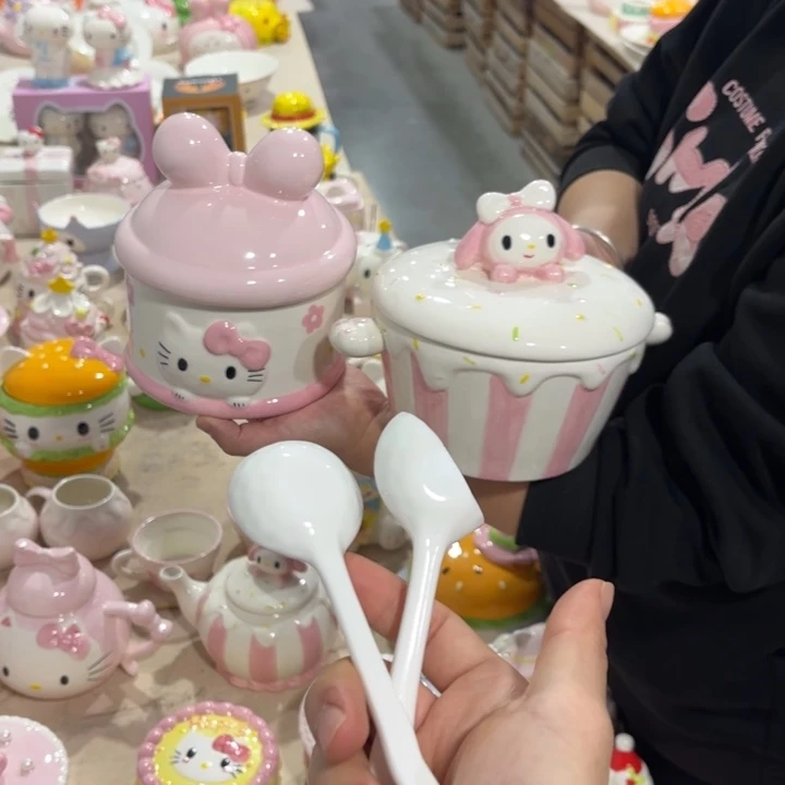 摆件陶陶瓷摆件欢迎光临