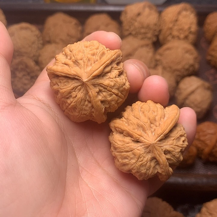 文玩核桃吊坠三棱37尺