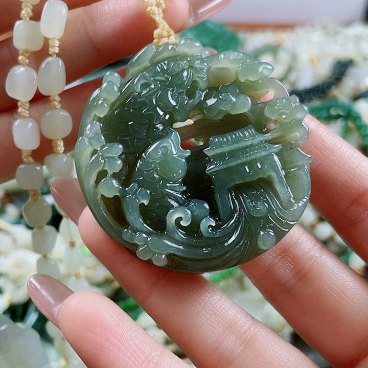 颈饰未镶嵌和田玉