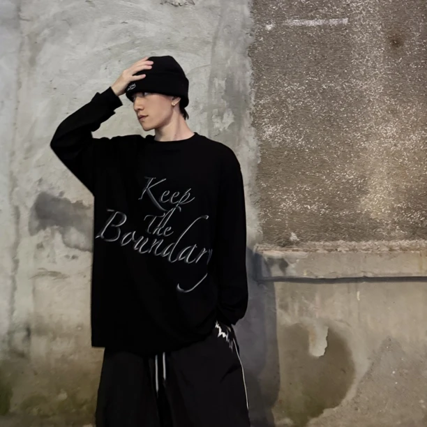 BOUNDARY原创设计大字体涂鸦印花酷帅秋冬高弹棉超级舒适长袖T恤