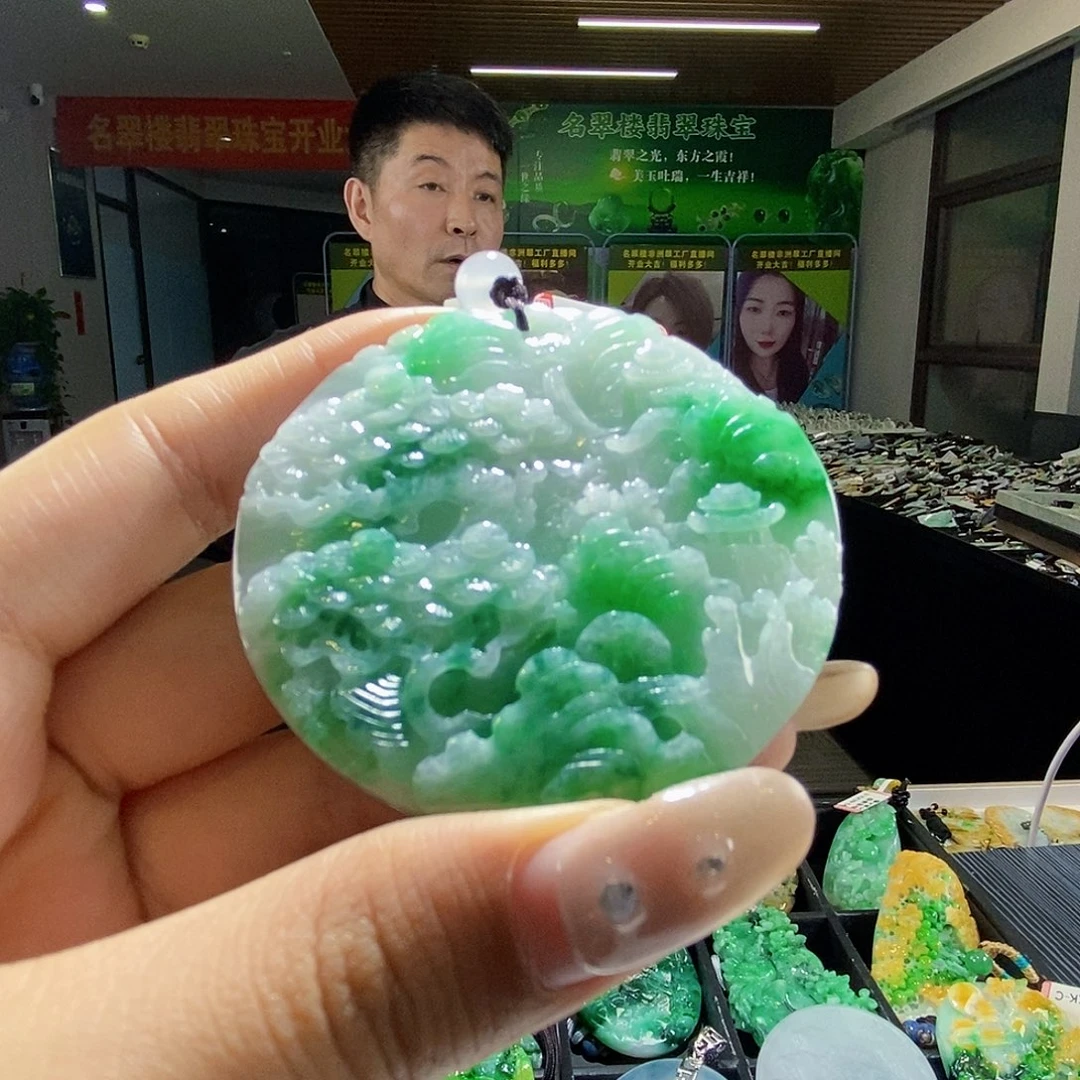 颈饰未镶嵌翡翠翡翠
